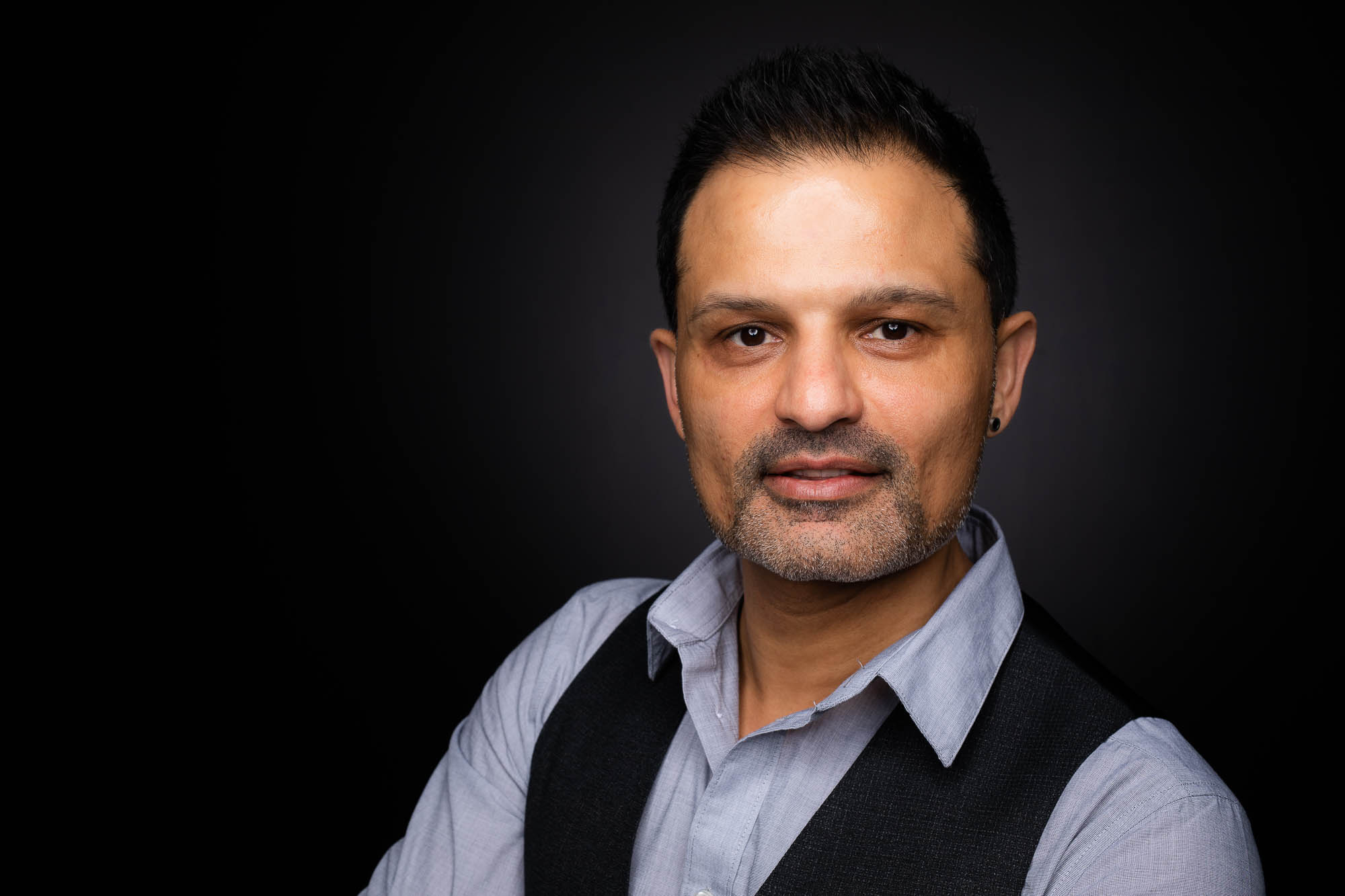 Export x3 Headshot  06246 Dez 01 2019 Headshot  Miro Nicole Nadine 2